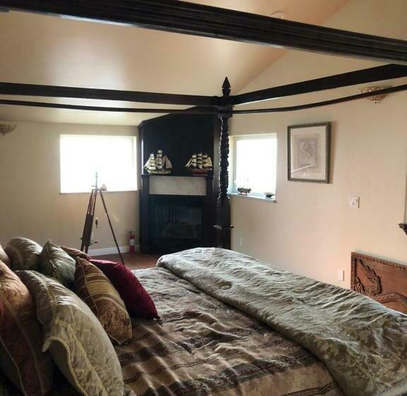 فندق صغير The Castle Inn Of The Lost Coast