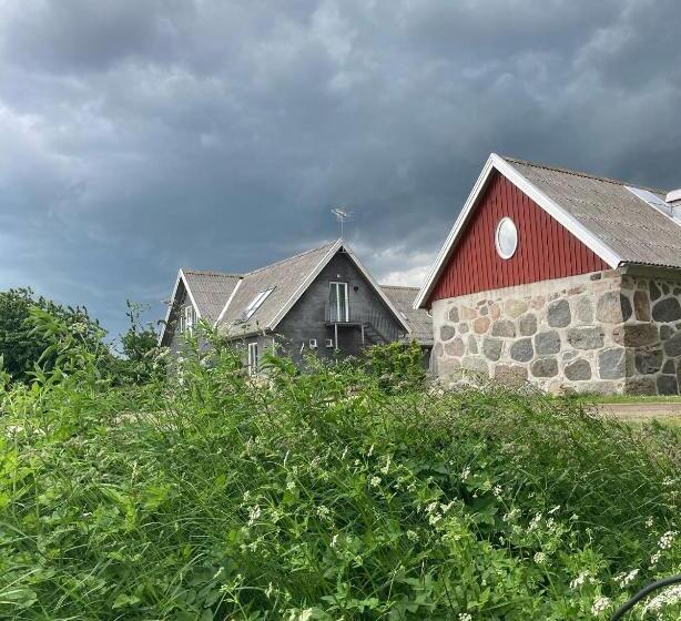 تختخواب و صبحانه Cocoon Meetings