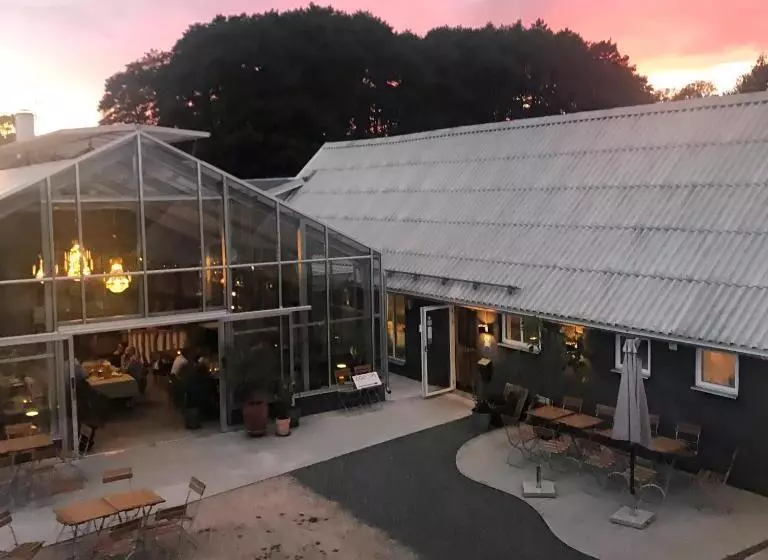 ベッドアンドブレックファースト Cocoon Meetings