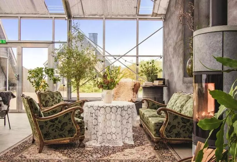 ベッドアンドブレックファースト Cocoon Meetings