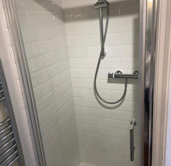 Bed and Breakfast Dunedin Country House