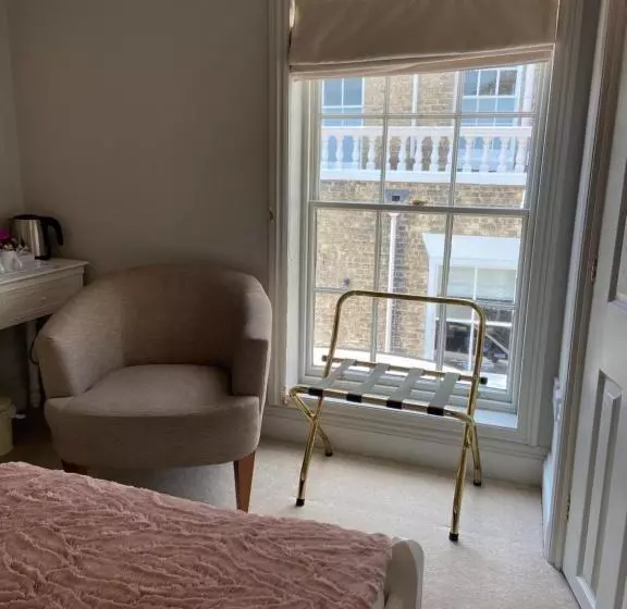 Aamiaismajoitus (B&B) Dunedin Country House