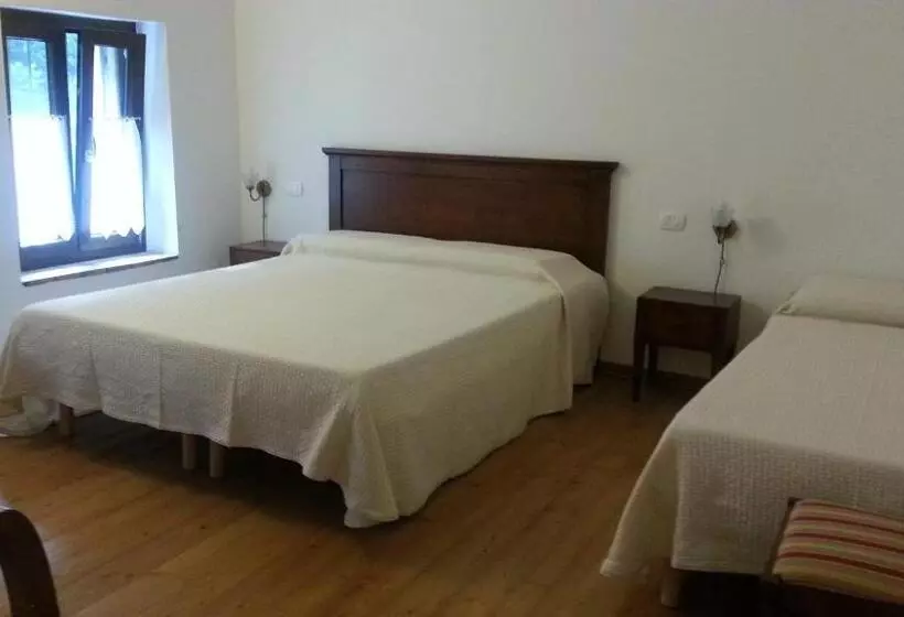 Aamiaismajoitus (B&B) Locanda Al Confin   Osteria Le Piere