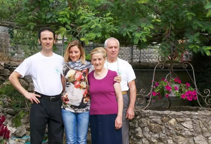 ベッドアンドブレックファースト Madonna Del Carmine