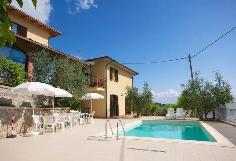 ベッドアンドブレックファースト Madonna Del Carmine