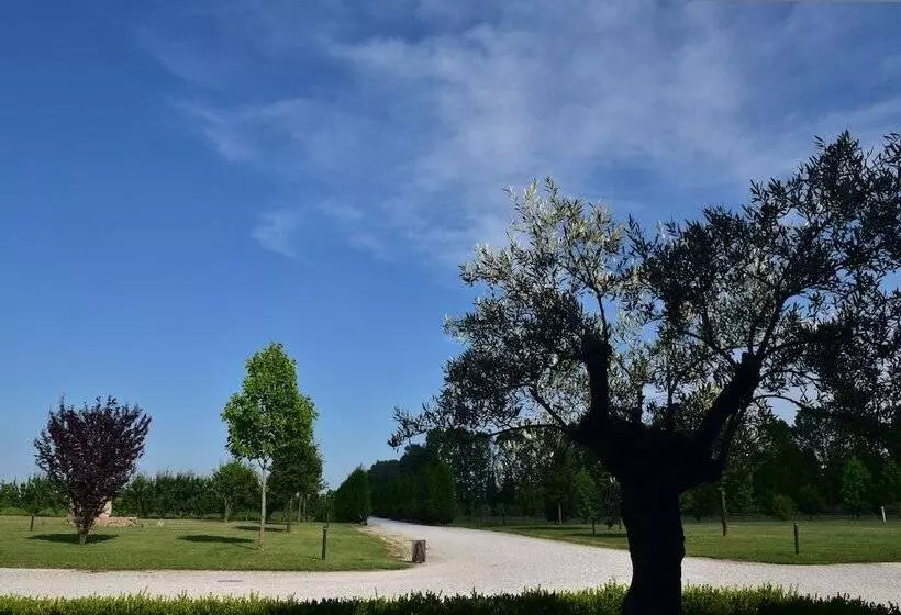 Aamiaismajoitus (B&B) Tenuta Monterosso