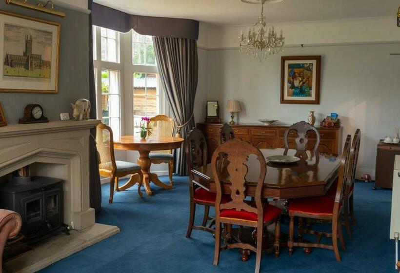 Bed and Breakfast The Old Rectory Chicklade
