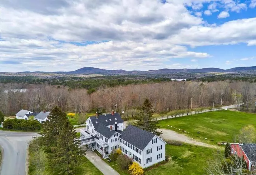 Aamiaismajoitus (B&B) Youngtown Inn