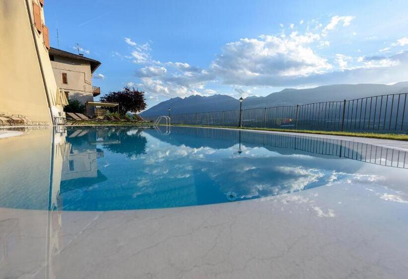 ホテル Agritur La Pieve