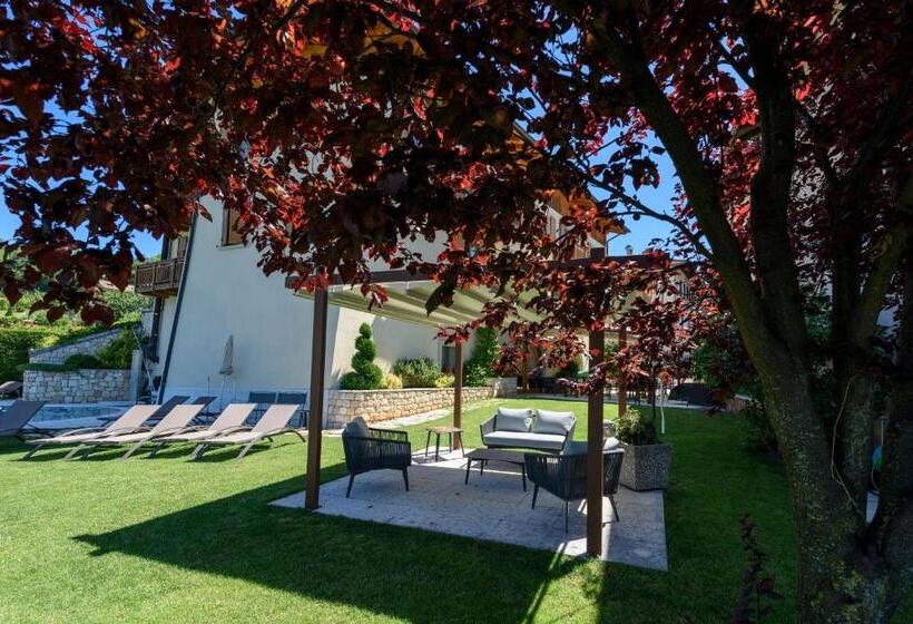 ホテル Agritur La Pieve