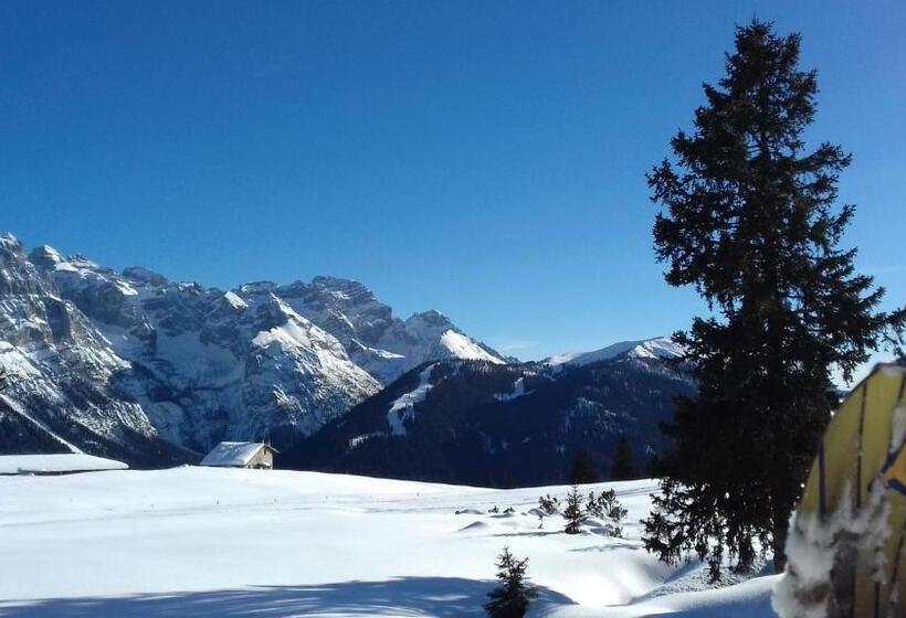 فندق Agriturismo Maso Grisun