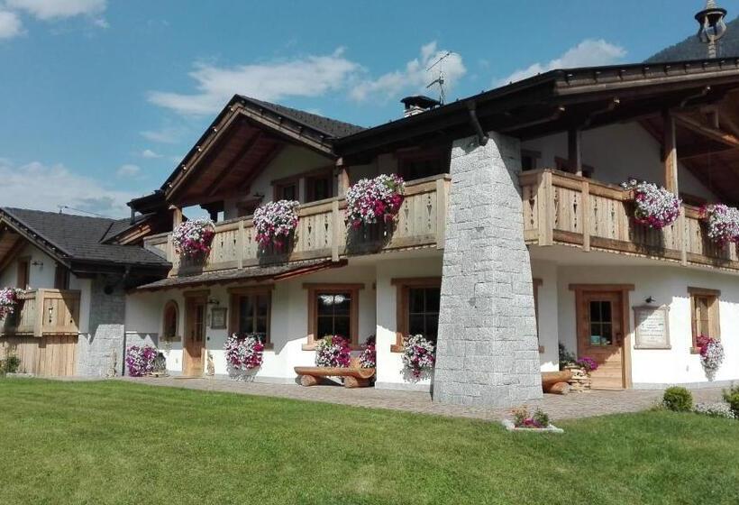 فندق Agriturismo Maso Grisun