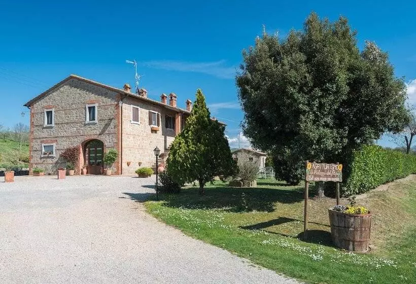 Hotelli Agriturismo Palazzi Del Papa