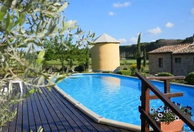 Hotelli Agriturismo Palazzi Del Papa