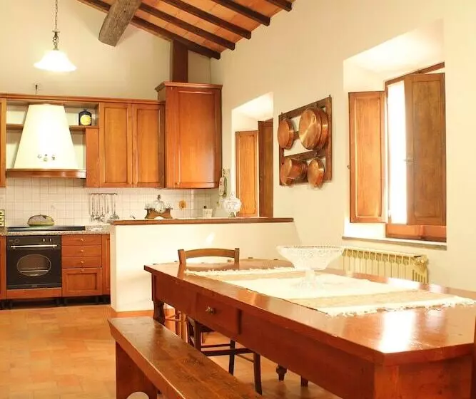 Hotelli Agriturismo Palazzi Del Papa