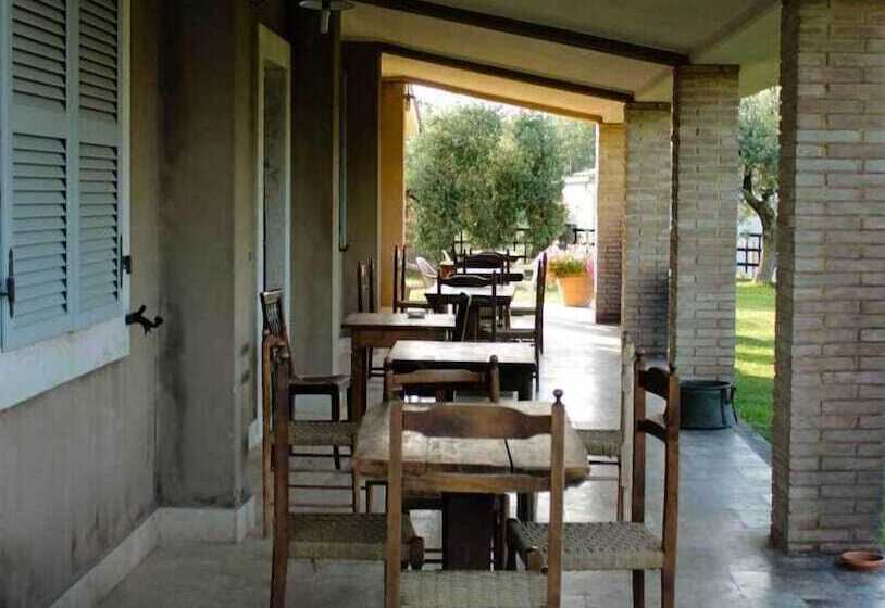 فندق Bio Agriturismo Poggio Aione