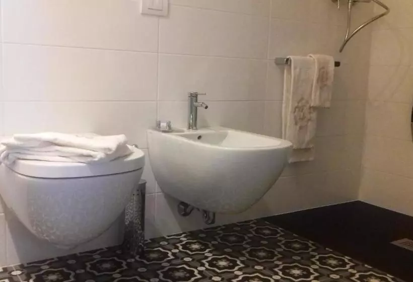 Hotelli Casa Lidia   Smart