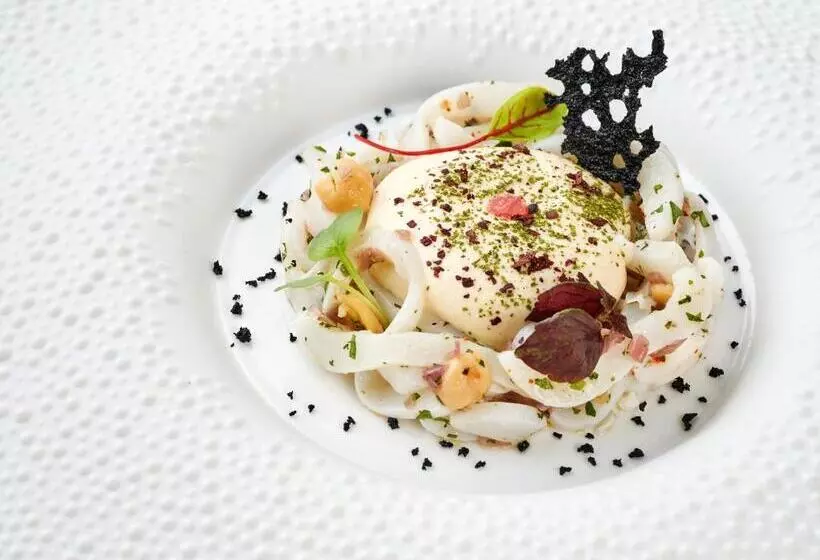 ホテル Castello Banfi   Il Borgo   Relais Et Chateaux