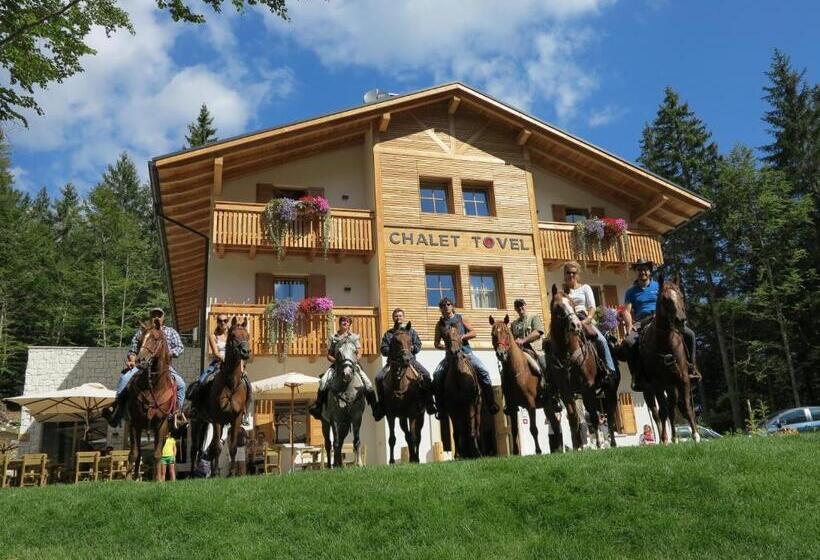 호텔 Chalet Tovel Mountain Lake