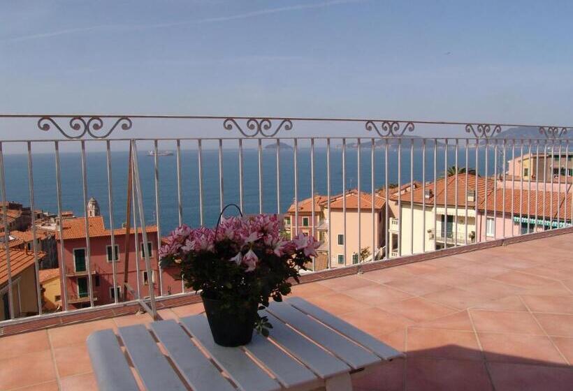 酒店 Miramaretellaro