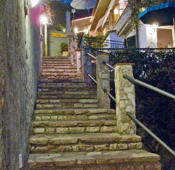 酒店 Miramaretellaro