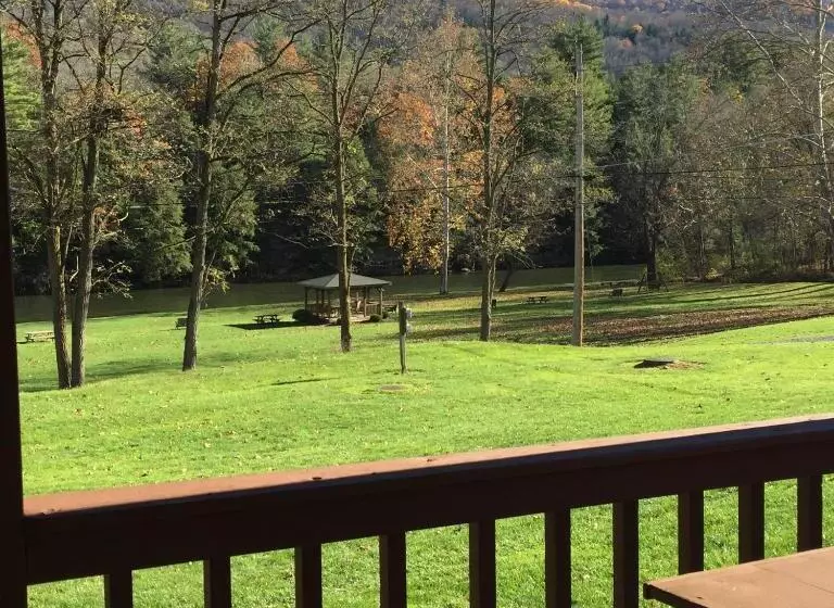 Hotelli Rough Cut Lodge