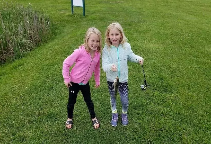 Hotelli Rough Cut Lodge