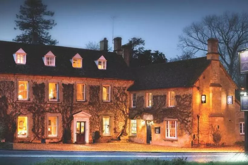 Hotelli The Inn At Fossebridge