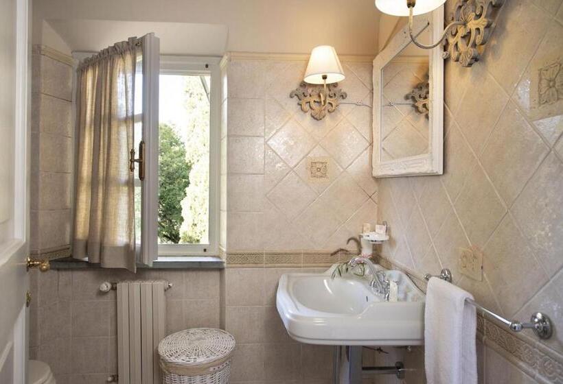 Отель Villa Zelma