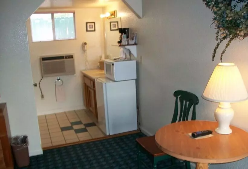 Motelli Barewood Inn And Suites