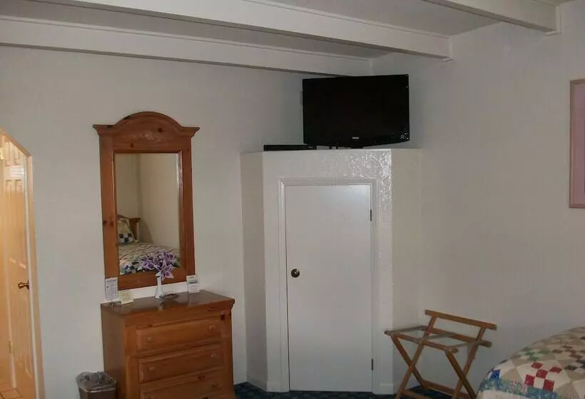 Motelli Barewood Inn And Suites