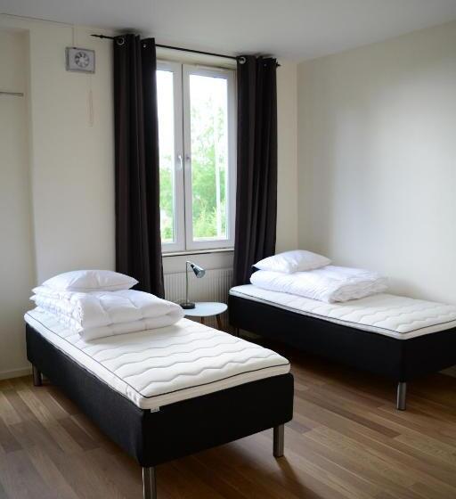 ペンション Alkoven Logi