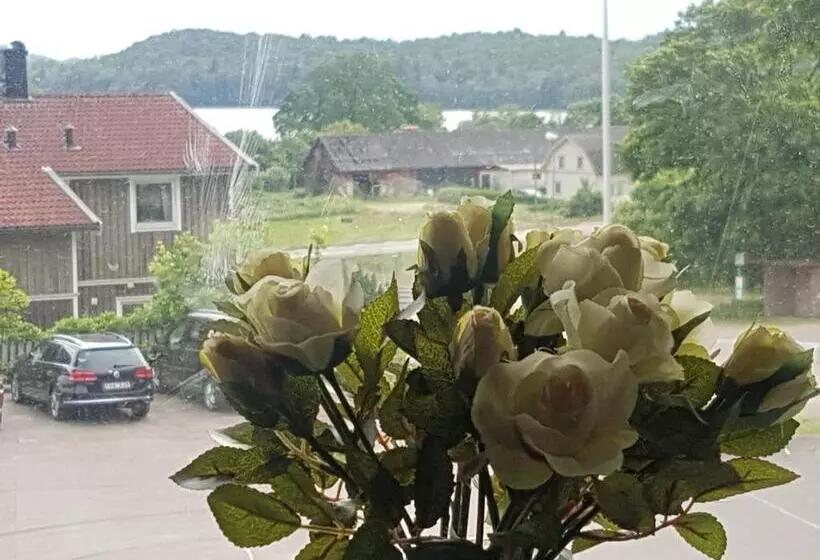 ペンション Alkoven Logi