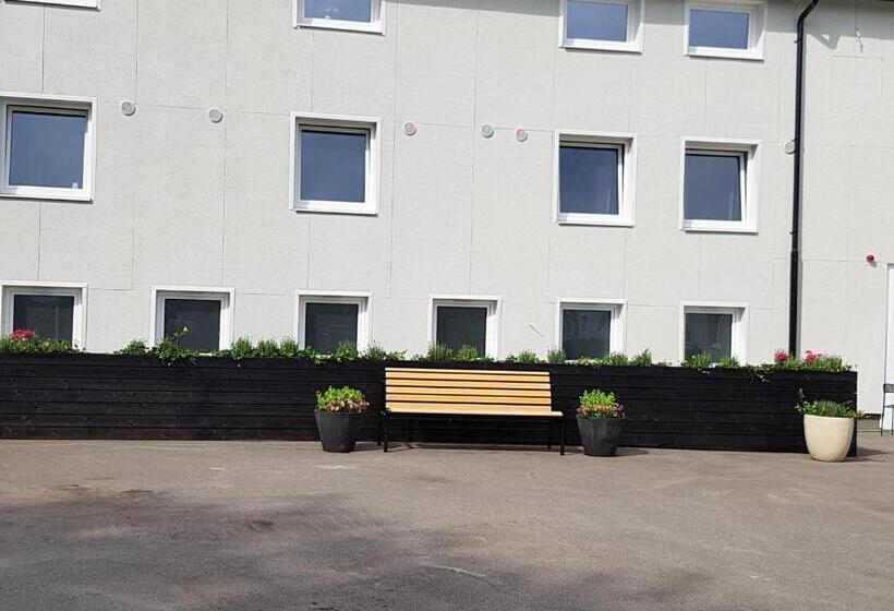 ペンション Alkoven Logi