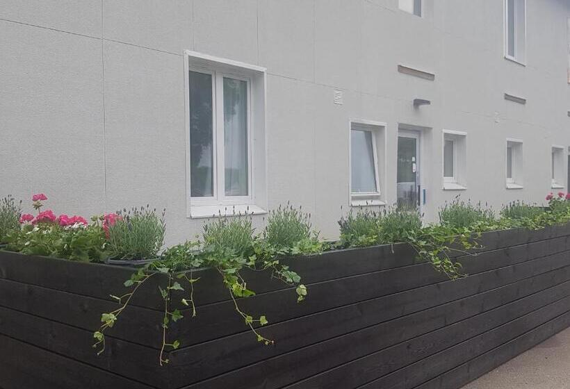 ペンション Alkoven Logi