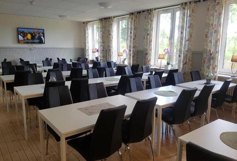 ペンション Alkoven Logi