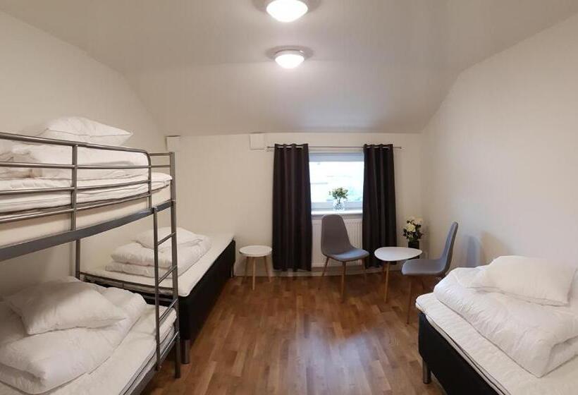 ペンション Alkoven Logi