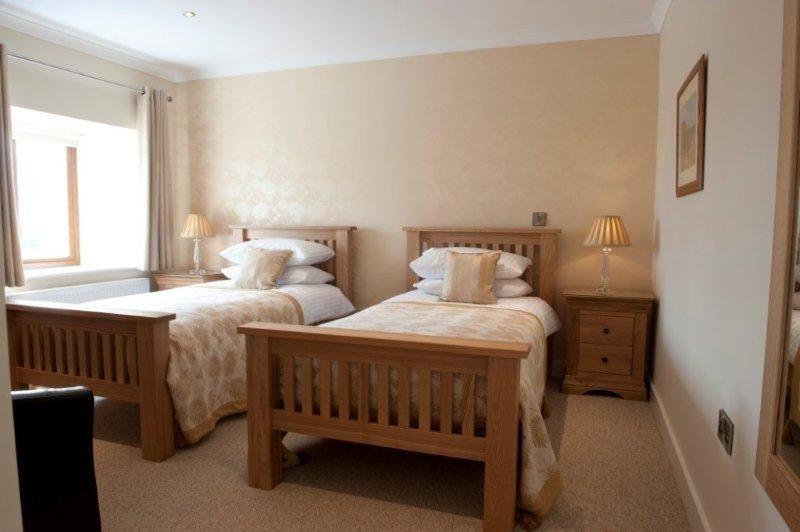 بنسيون The Harp At Letterston