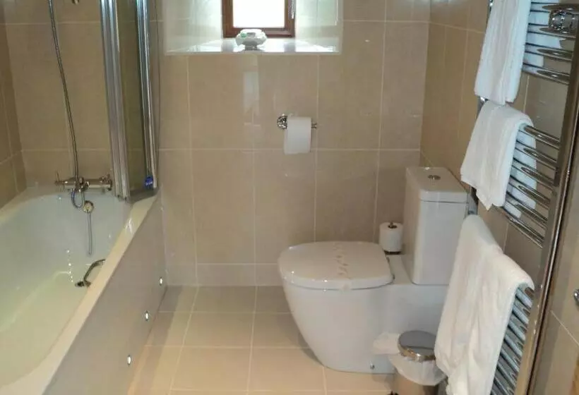 Majatalo The Harp At Letterston