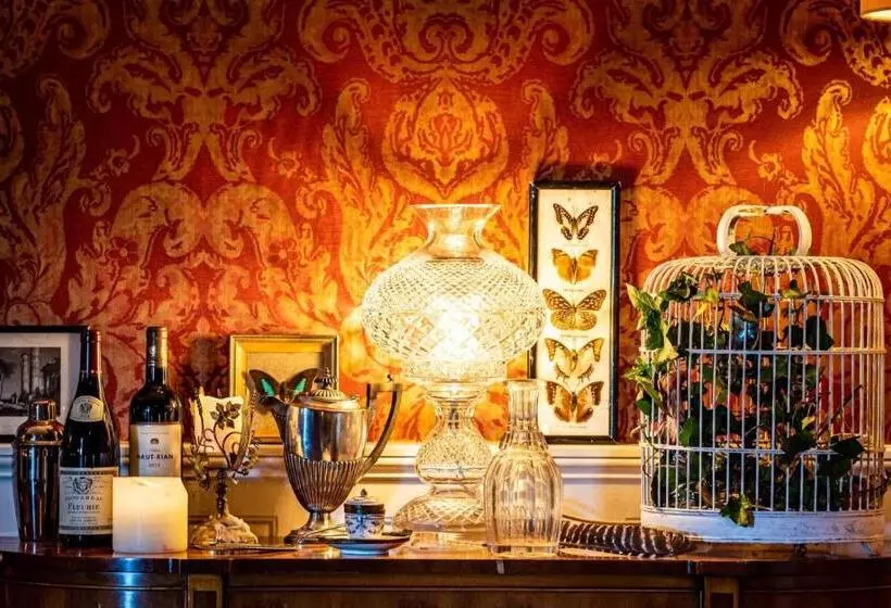 Fernhill House Hotel & Gardens