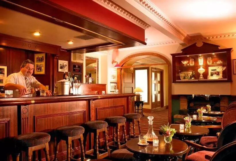 Fernhill House Hotel & Gardens