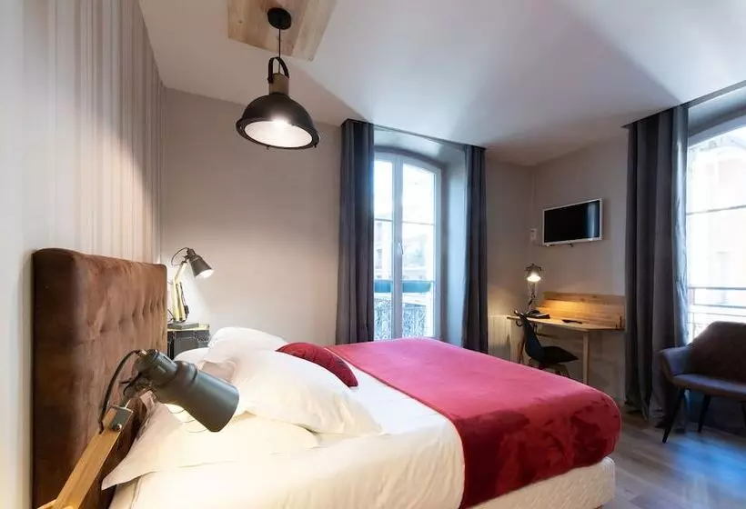 Отель Atipik Hôtel