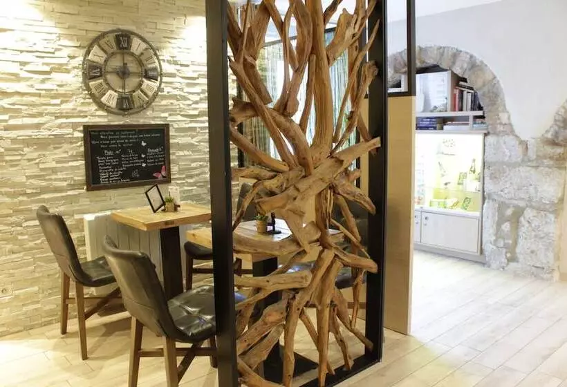 Отель Atipik Hôtel