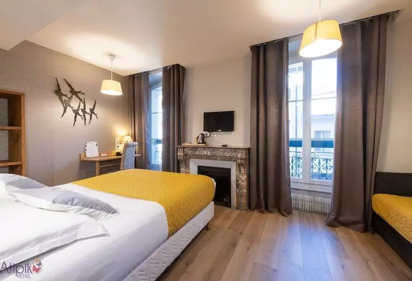 Отель Atipik Hôtel