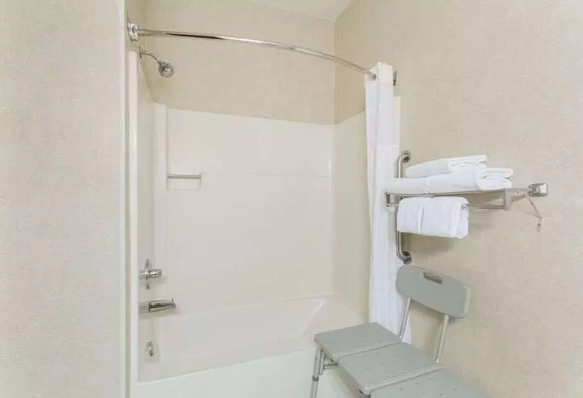 هتل Baymont By Wyndham Billings