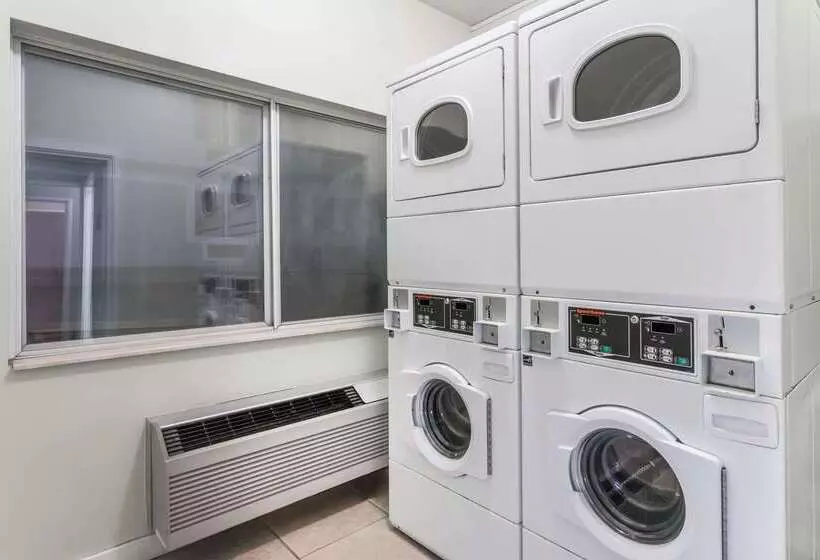 هتل Baymont By Wyndham Billings