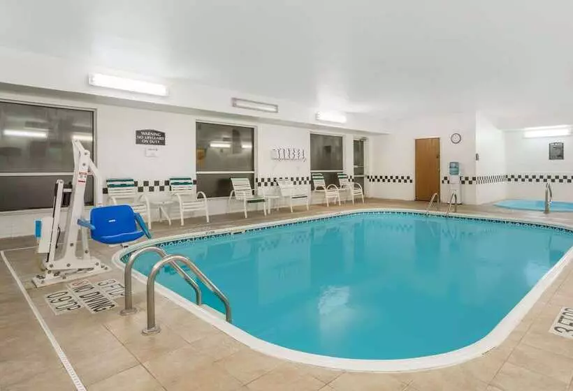 هتل Baymont By Wyndham Billings