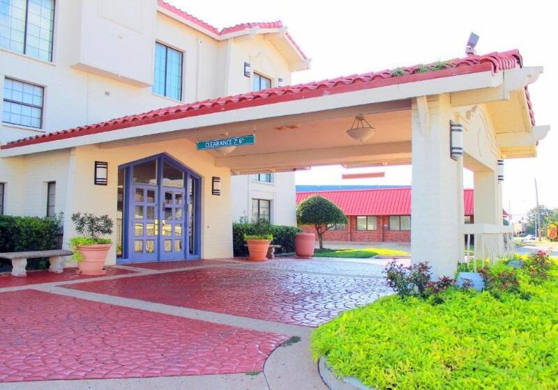 Szálloda Baymont By Wyndham Tulsa Broken Arrow