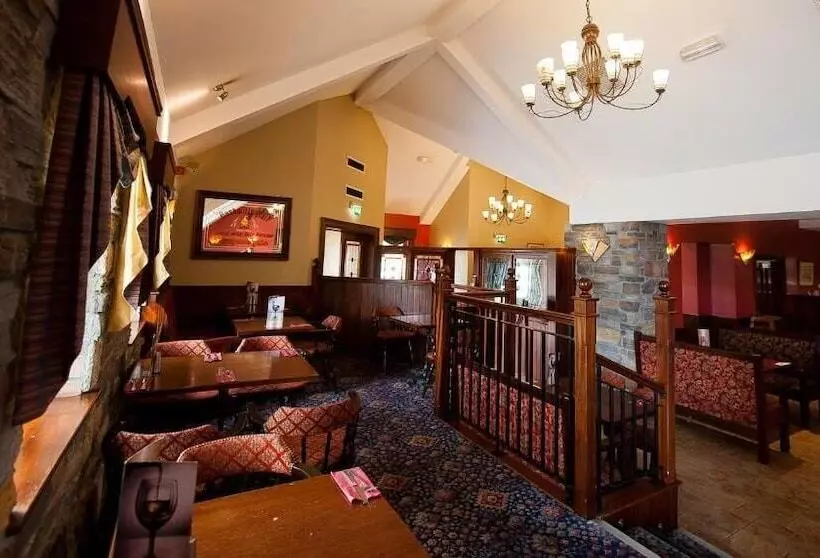 Отель Corr S Corner