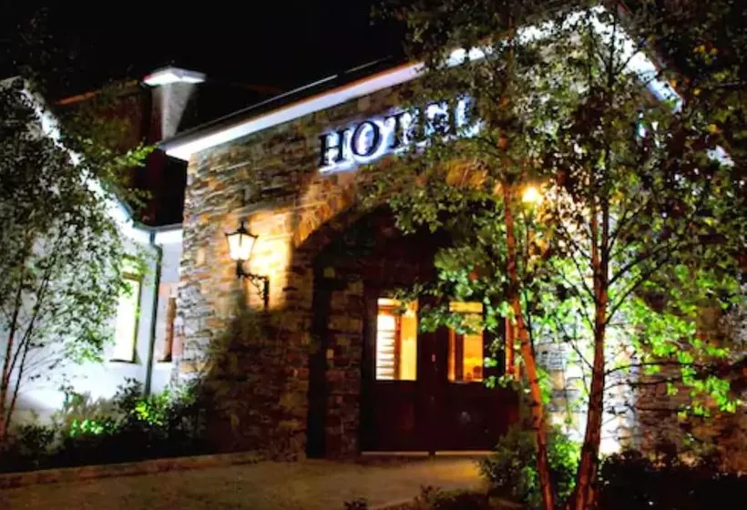 Отель Corr S Corner